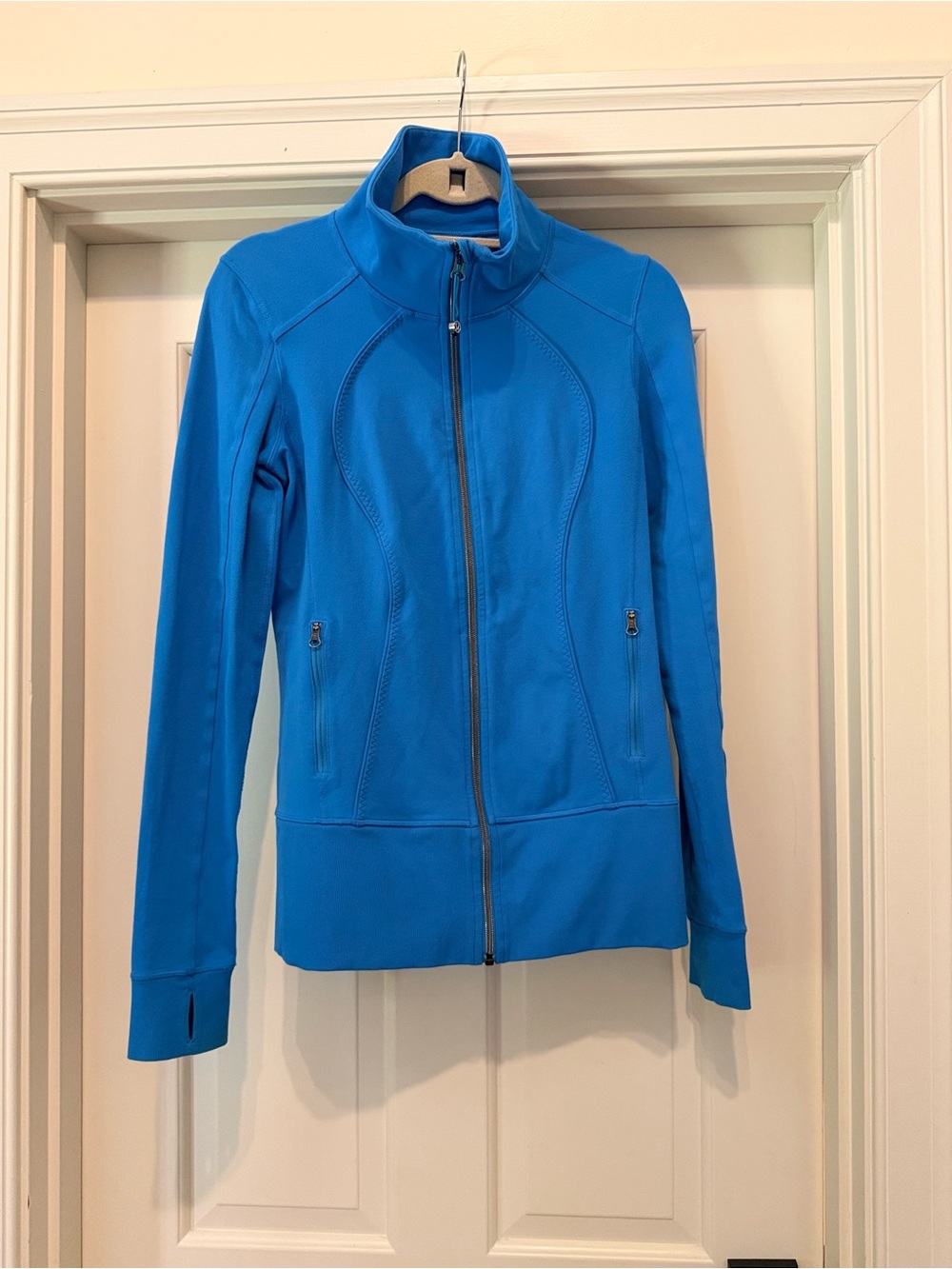 Lululemon Full-Zip Jacket - Size 4 Vibrant Blue